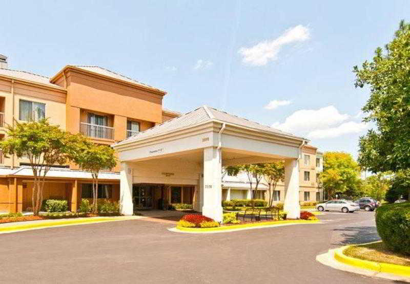 Courtyard Memphis East/Bill Morris Parkway Hotel Exterior photo